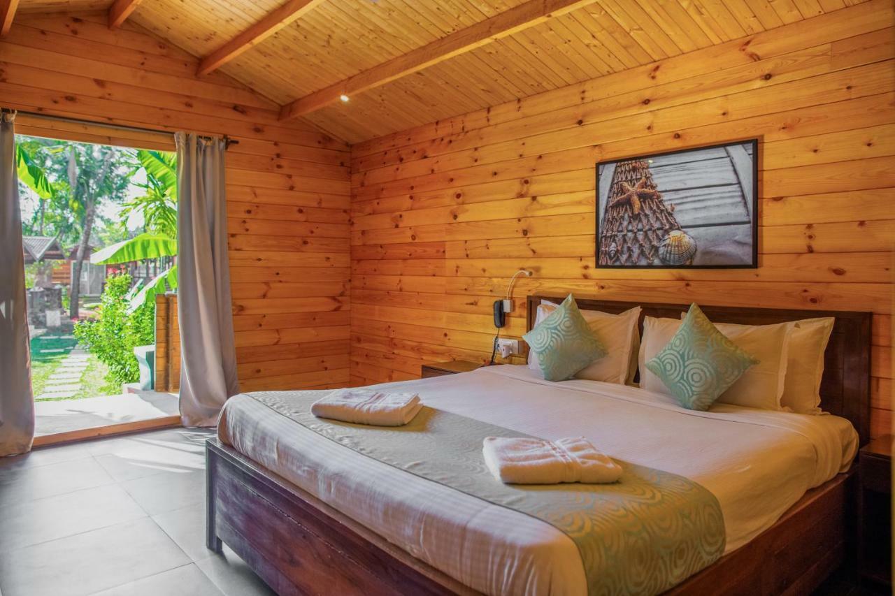 Aquatica Resorts & Spa Morjim Eksteriør billede
