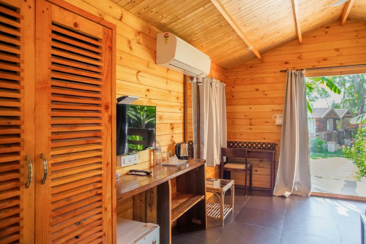 Aquatica Resorts & Spa Morjim Eksteriør billede